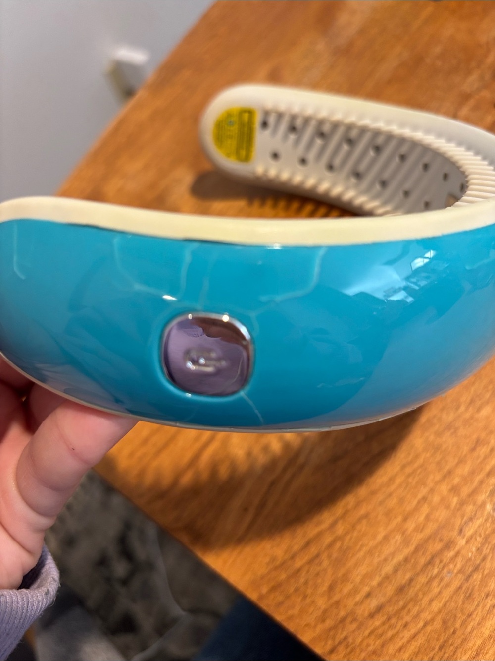 HairMax LaserBand 41 Flex-Fit Hair Growth Device - Picture 7 of 11